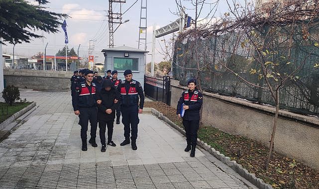 Eli kanlı terör örgütünün üyeleri kıskıvrak!