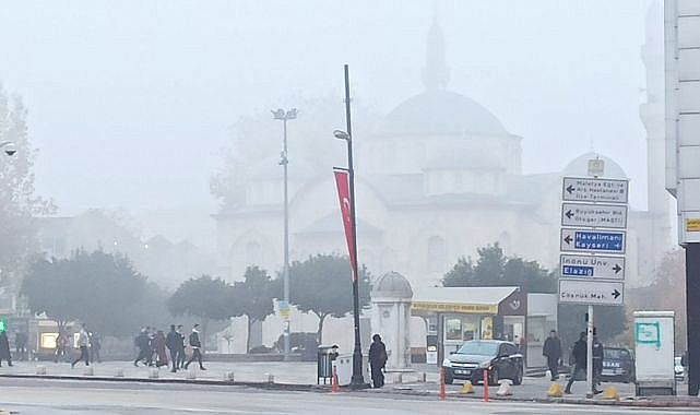 Kentin birçok noktasında sis etkili oldu