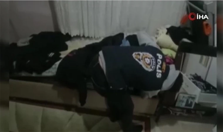 Enkaz altında kalanlarla alay etmişti! TUTUKLANDI