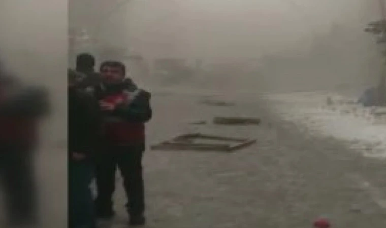 'Ya Rabbi tövbe' diye bağırırken bina üzerine yıkıldı