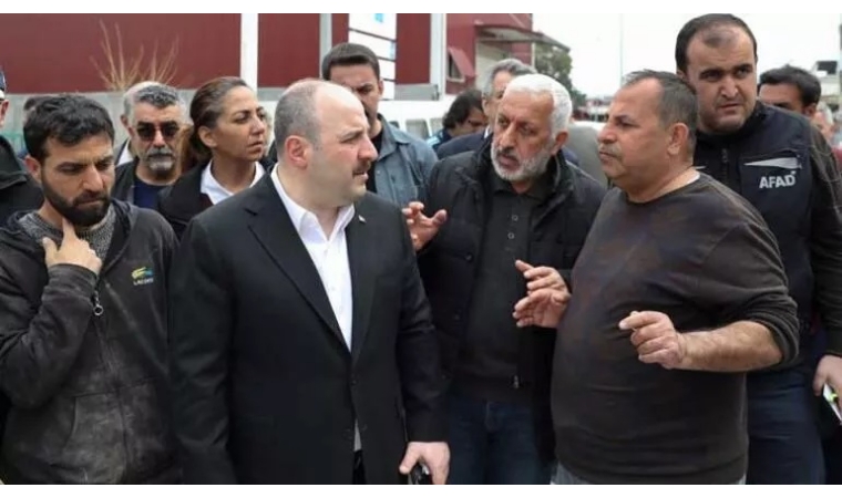 Bakan Varank duyurdu! Depremzede KOBİ'lere faizsiz kredi desteği sağlanacak