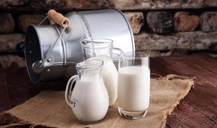 Kemik gelişimini destekliyor ve kalbi koruyor! Sağlıklı kilo vermeye yardımcı ve protein bakımından zengin inek sütünün faydaları...