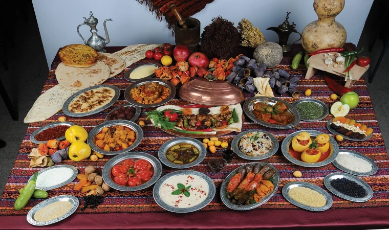 Malatya’nın yöresel yemekleri nelerdir? Malatya'nın Yöresel Lezzetleri: Yemek Kültürüne Yolculuk