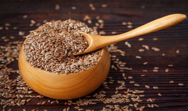 1 kaşık yemek yetiyor! Kabızlığı bitirecek doğal besin