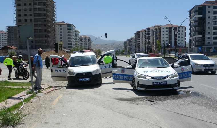 Altın Kayısı bulvarı üzerinde feci kaza! Çok sayıda yaralı var