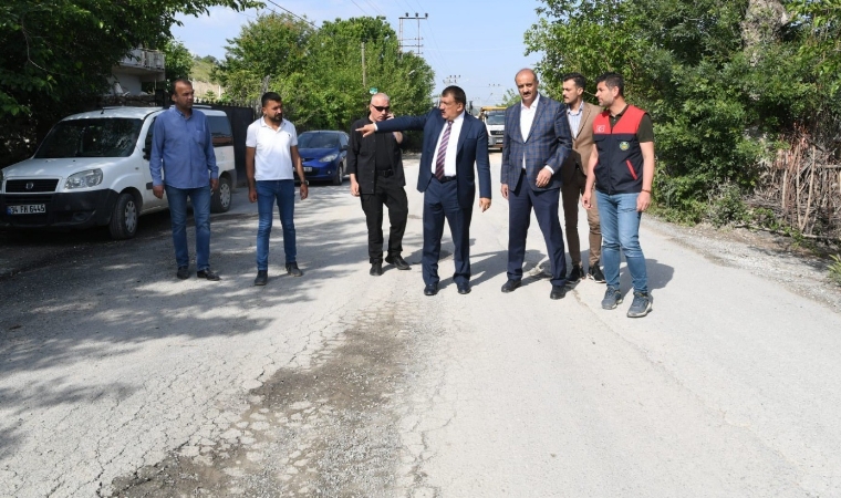 Gürkan: Depremde bozulan yollarımızda zemin iyileştirme çalışmaları yapıyoruz