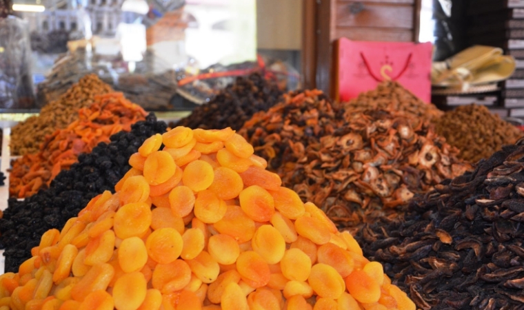 Malatya'da depreme rağmen kuru kayısı ihracatı bir önceki yıla göre arttı!