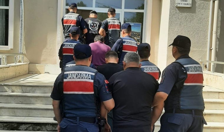 Malatya merkezli 8 ilde 22 görevli kıskıvrak! İşkence, eziyet, görevi kötüye kullanma, zimmet...
