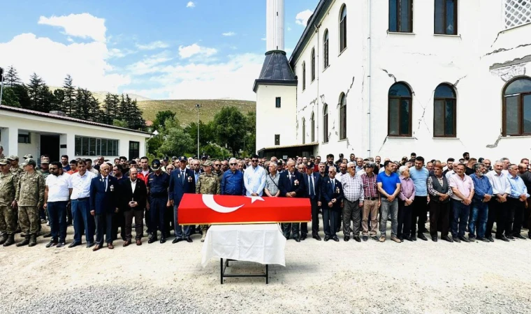 Malatya’da Erdal Demir toprağa verildi