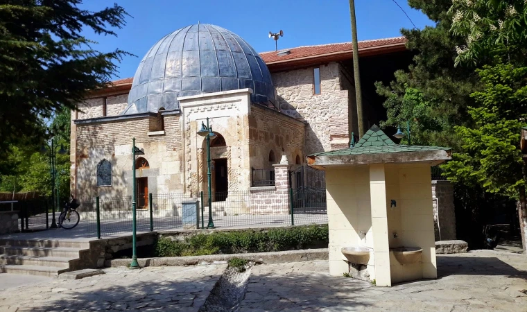 Malatya’nın meşhur tarihi camii Battalgazi Ulu Cami özelliği nedir? Ulu Camii kim tarafından, hangi yıl inşaa edilmiştir?