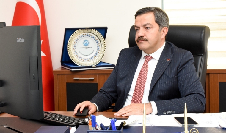 Bentli: Hiç tereddüt etmeden üniversitemizi tercih edebilirler