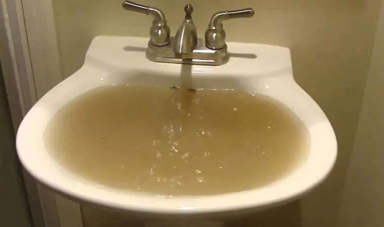 Lavabo ve giderlerdeki büyük tehlike! Böyle yapanlar dikkat