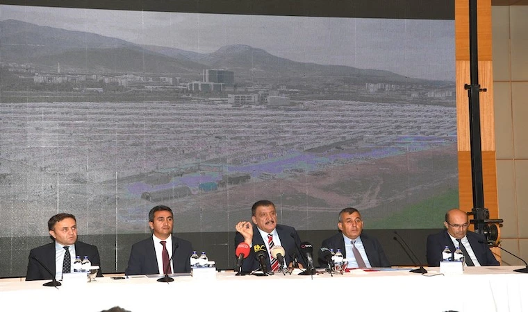 Malatya'da deprem süreci ve yol haritası masaya yatırıldı