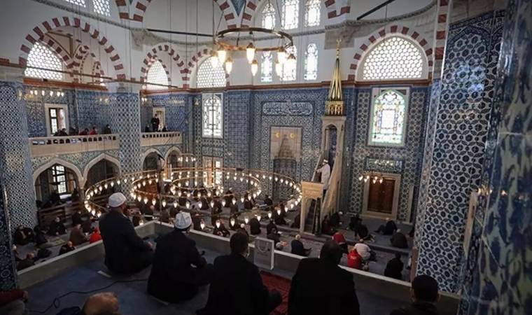 Seni Terbiye Eden Rabbinden Kork!