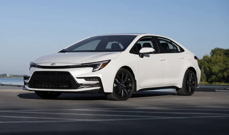Toyota’da bayram üstü şenlik var! Piyasada daha ucuzu kalmadı! En ucuz C sınıfı Sedan Corolla modeli için son 4 gün!