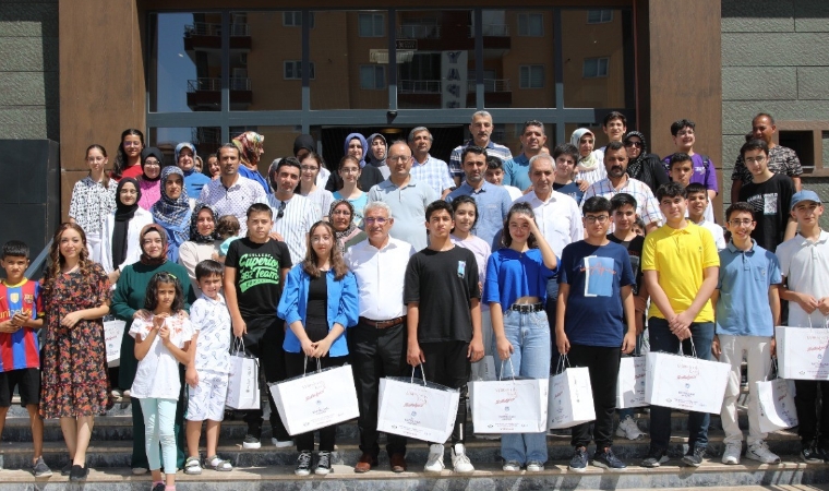 Güder, başarılı öğrencilerle buluştu!