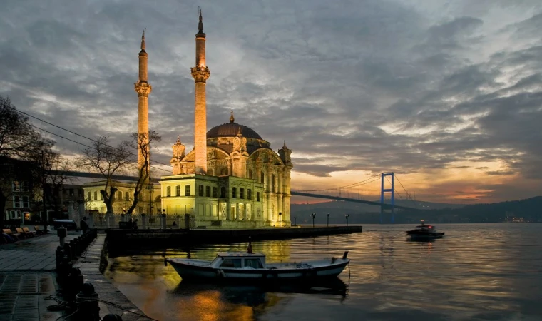 İstanbul'da Mutlaka Gezilmesi Gereken 10 Eşsiz Camii!