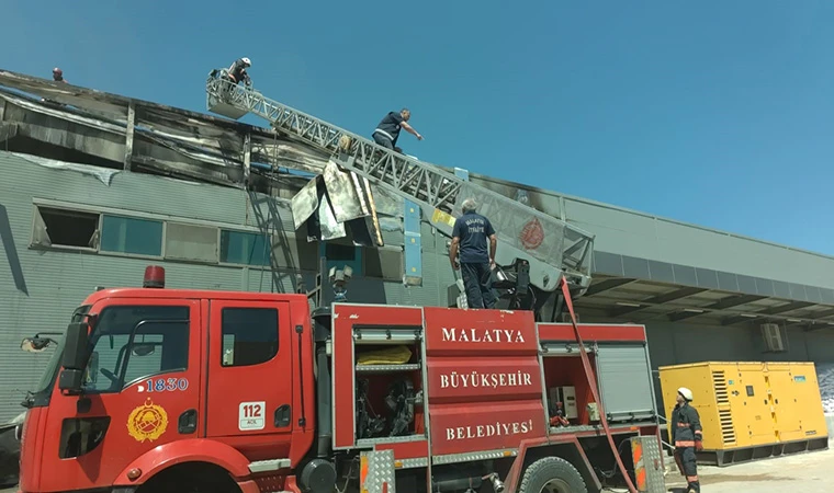 Malatya’da organize sanayi bölgesinde korkutan yangın!..