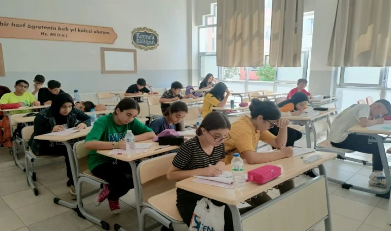 Malatya’da öğrencilere deneme sınavı