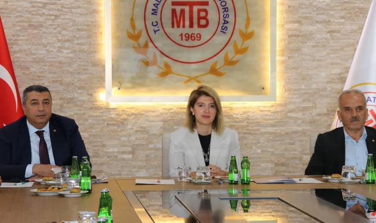 Ölmeztoprak: Şehirde normal hayatın devam etmesi için birlikte çalışıyoruz!