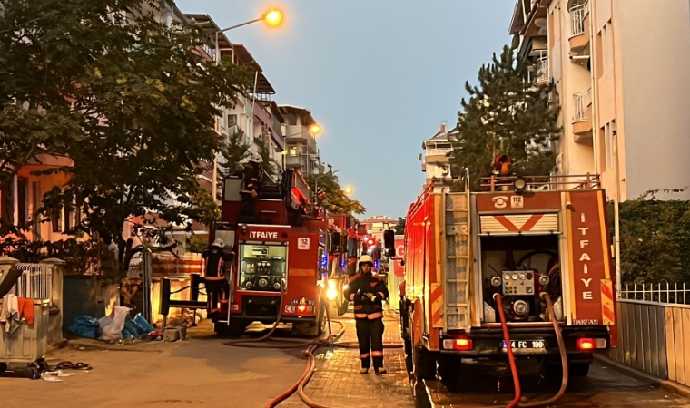 Yeşilyurt'ta yangın! Evde mahsur kalan yaşlı bir kadın...