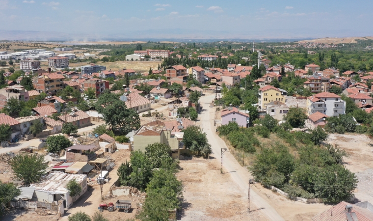 Kiltepe Mahallesi’nde neredeyse sağlam yapı kalmadı! Kentsel dönüşümle ayağa kalkacak