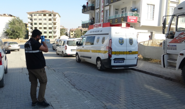 Malatya'da kardeş kavgasında kan aktı! Şahıs polise teslim oldu