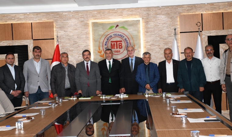 Asma: Ödül alan bu kitabı 4 yıllık meşakkatli bir süreç içerisinde hazırladık!