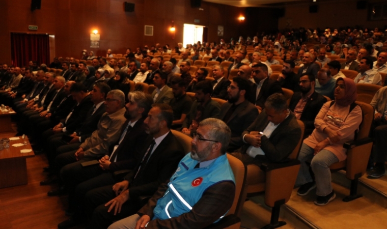 Malatya’da "İstikamet rehberi olarak peygamber” konferansı