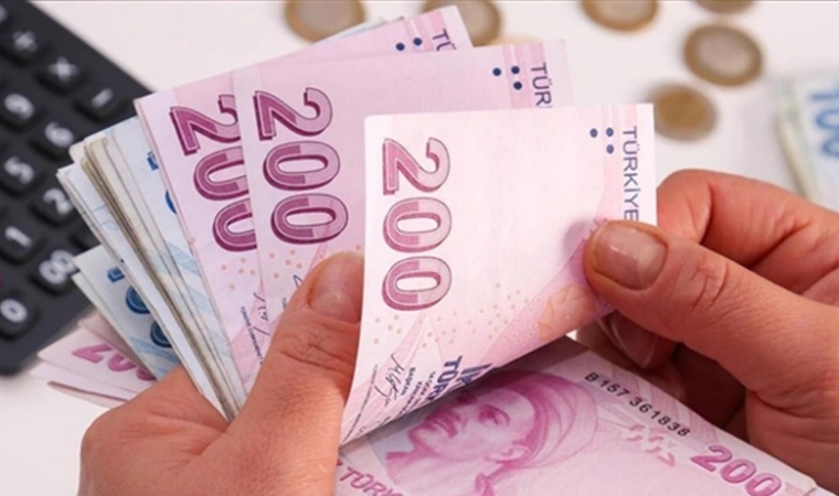 Milyonlar bu sorunun cevabını arıyor! Emekli dul ve yetim maaşı alanlar 5 bin liralık ödemeyi alacak mı?