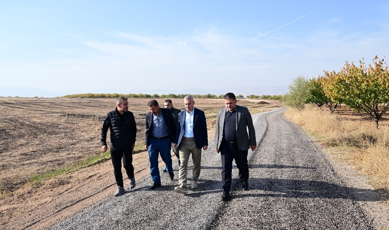 Yeşilyurt’un ulaşım kalitesini artıyor: Kuyulu’ya 40 km’lik yol yatırımı