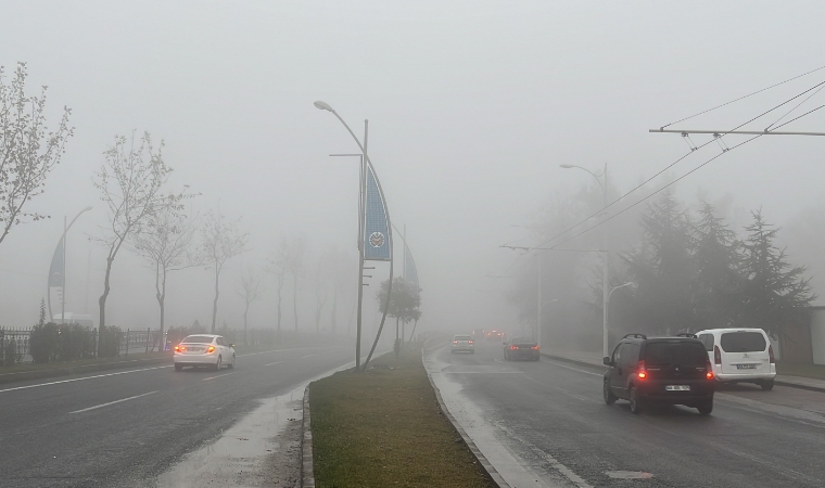 Deprem Bölgesi Malatya'da sis etkili oldu!