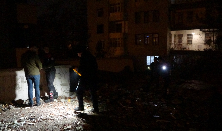 Malatya'da silahlı ve bıçaklı kavgada kan aktı!
