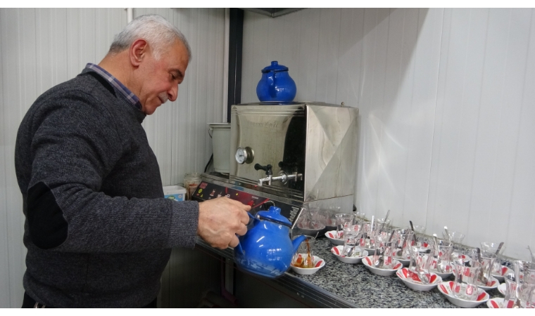 Depremzede Mehmet Gönültaş: Ocaklarımız tütüyor!