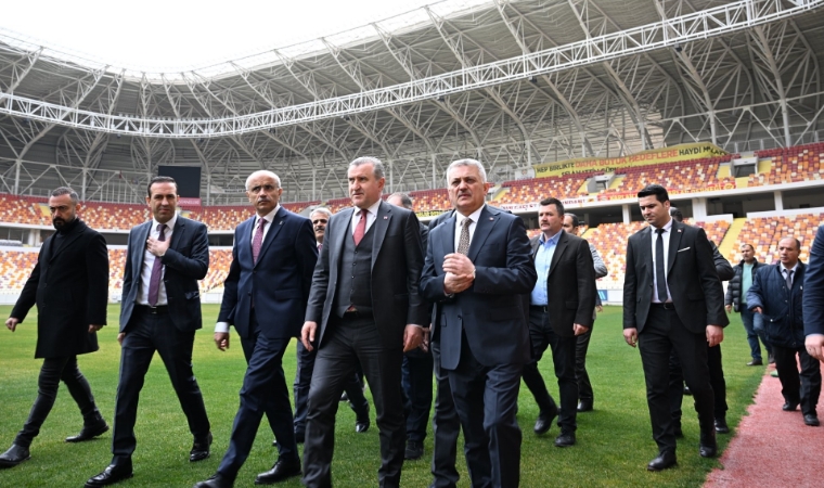 Bakan Bak’tan Malatya’ya Moralin Adresi: Transfer Yasağının Kalkışı ve Stadyum Yenilenmesi