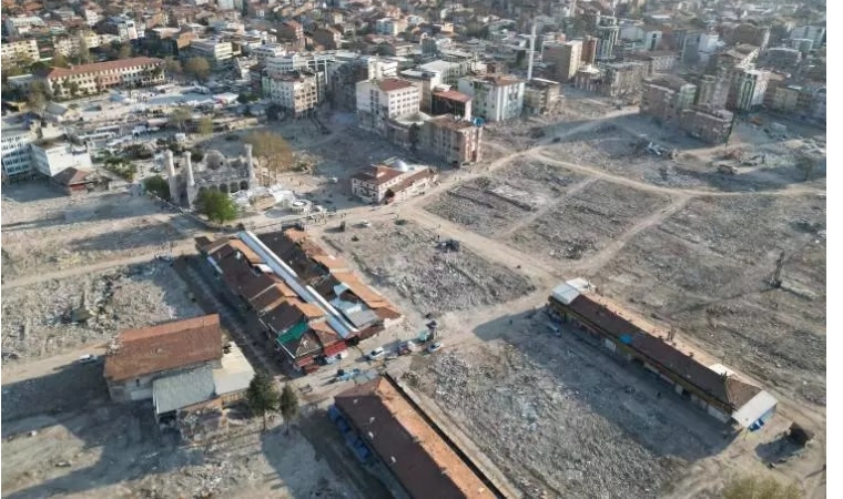 Malatya'da Deprem Sonrası İhmal: Yerel Yöneticiler Eleştiriliyor