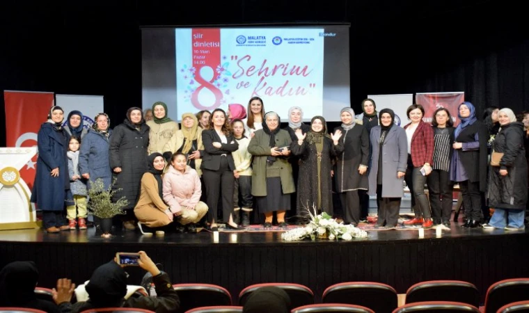 Malatya’da şiirler kadınlar için okundu