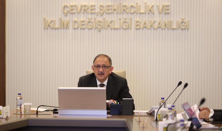 Bakan Özhaseki: Deprem Konutlarının Tamamını 2025'in Eylül Ayına Kadar Teslim Edeceğiz