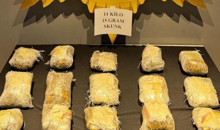 Kale uygulama noktasında 11 kilo 15 gram skunk ele geçirildi