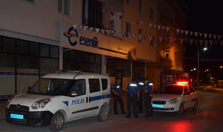 Malatya’da, “Lafta atma” kavgasında bıçaklanan 2 kişi yaralandı