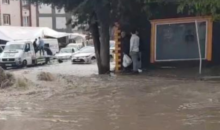 Malatya’da Sel Alarmı: Kısa Süren Yağış Büyük Felaketi Önledi