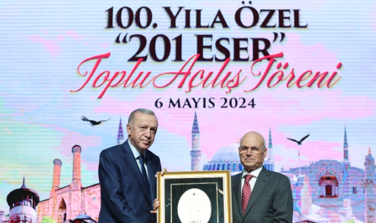 Cumhurbaşkanı Erdoğan'dan, Malatya Yeni Camii'nin Yapım Masraflarını Üstlenen Bayram Kızılaslan'a Ödül!