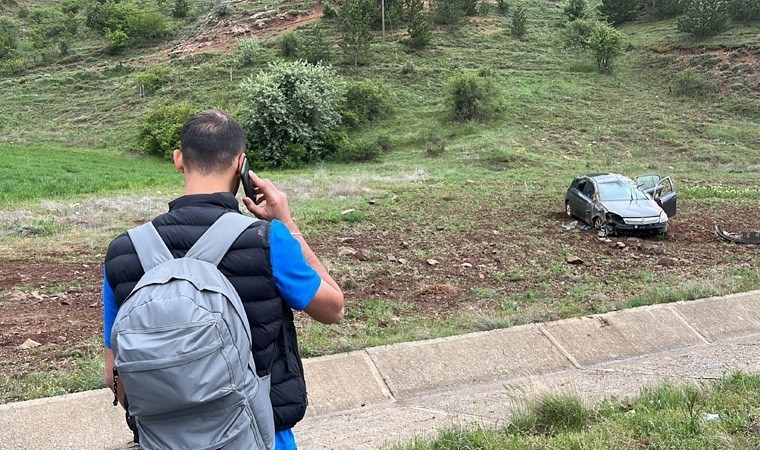 Polislik Sınavına Girebilmek İçin Yola Çıkan genç, Kontrolü Kaybettiği Aracıyla 5 Takla Attı