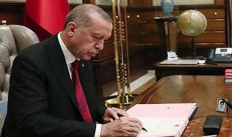 Bazı Bakanlıklarda Atama ve Görevden Almalar Resmi Gazete’de