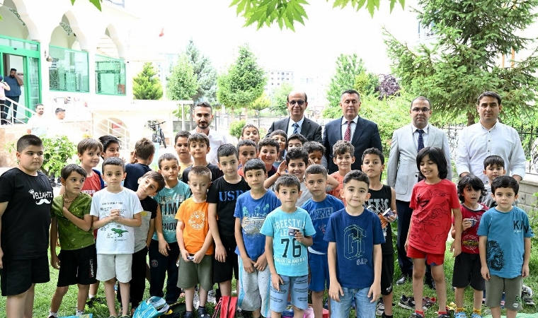 Geçit: Çevre Bilincinin Erken Yaşlarda Öğrenilmesi Gerekiyor