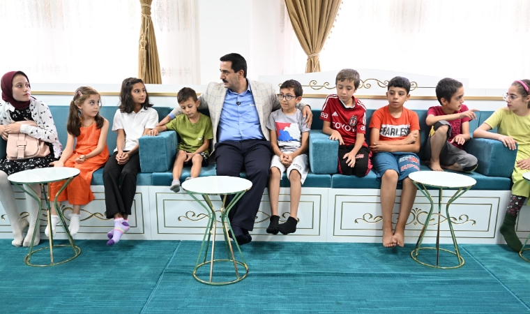 Başkan Taşkın'dan Gençlere Tam Destek: Hanımınçiftliği Gençlik Merkezi’nde Moral Yüksek