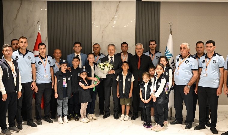 Zabıta Haftası'nda Minik Zabıta Ekibi Dikkatleri Üzerine Çekti