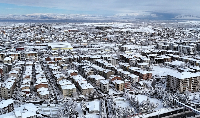 Malatya’yı Buz Kesiyor: Çarşamba Gecesi Sıcaklık -16°C’ye İnecek!