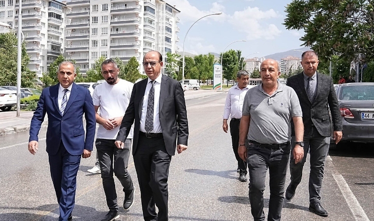 Başkan Geçit Temizlik Ekipleriyle Sahada: “Bu Hepimizin Sorumluluğu”