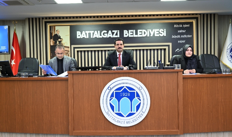 Battalgazi Meclisi Toplandı: 25 Yeni Spor Tesisi, Taziye Evleri ve Kilit Taşı Üretimi Geliyor!